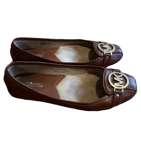 Michael Kors Shoes - Michael Kors leather flats